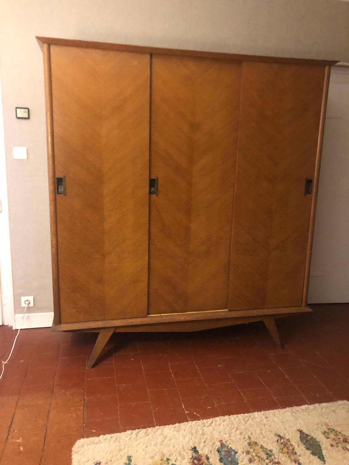Armoire scandinave vintage