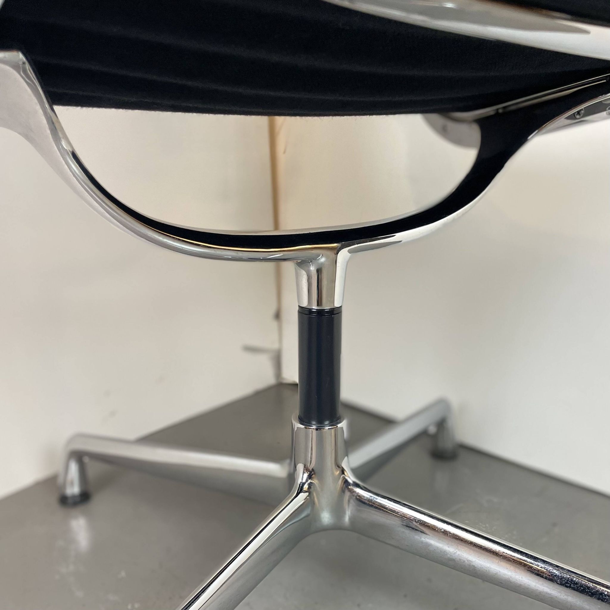 EA-108 Desk Chair by C. & R. Eames for Vitra, 1960s