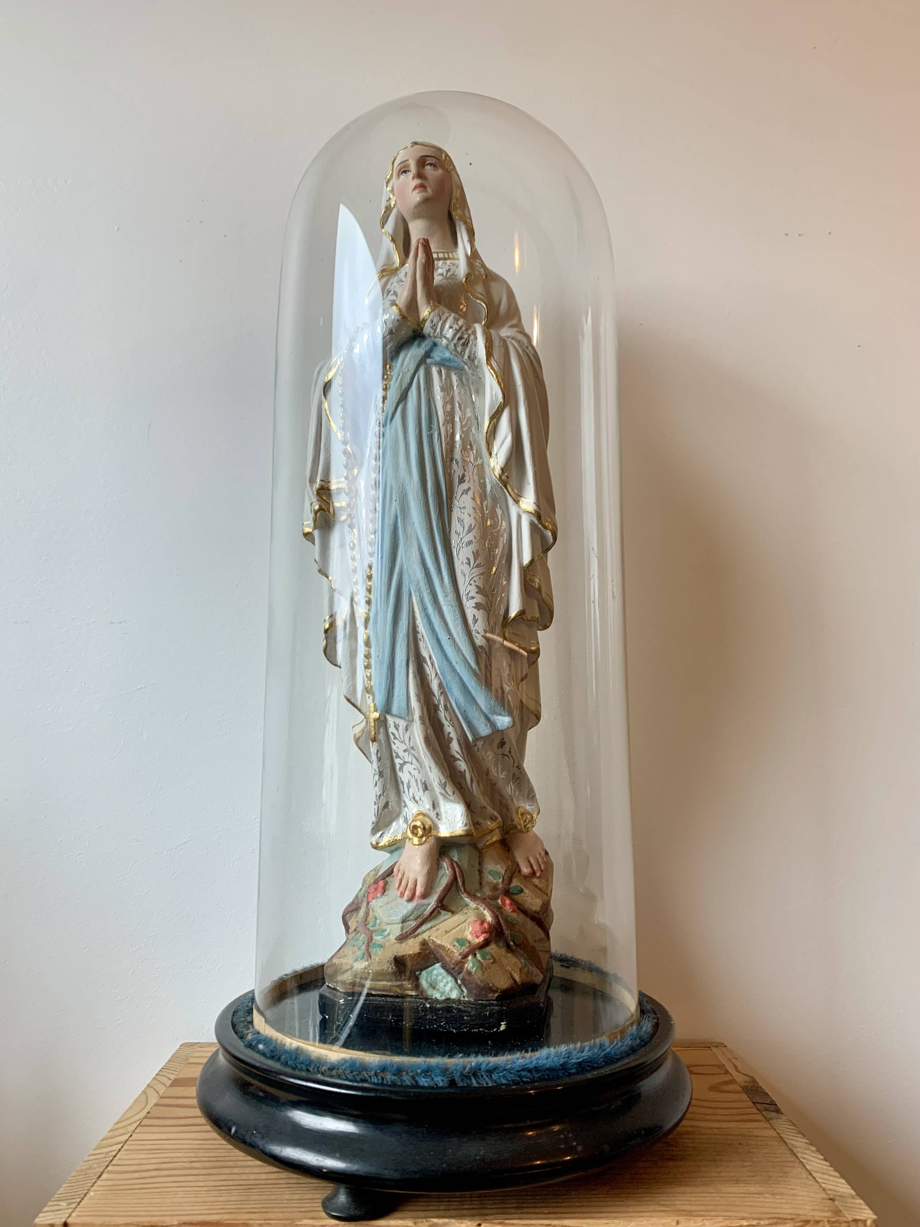 Old Globe and Virgin early 1900