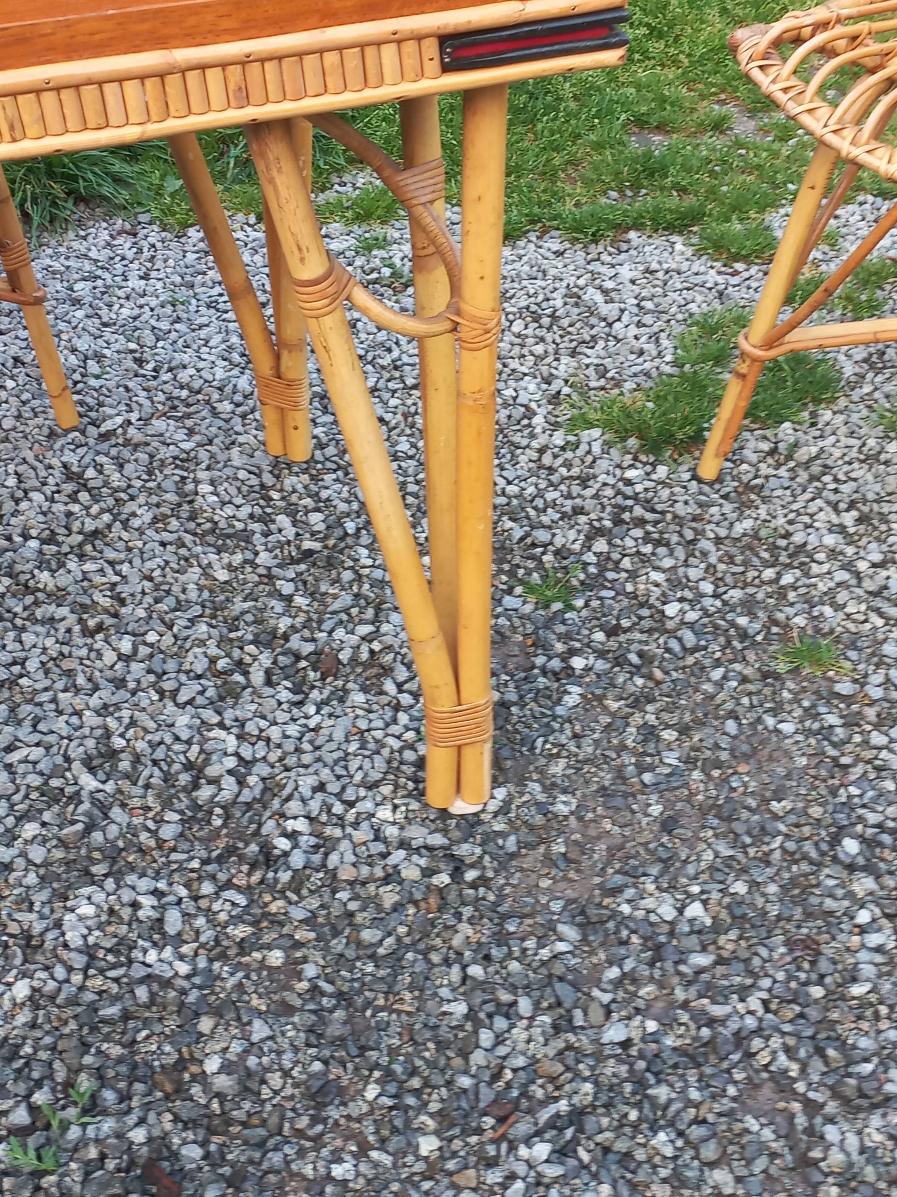 1 Table 1 fauteuil 3 chaises en bambou et rotin attribués à Audoux et Minet