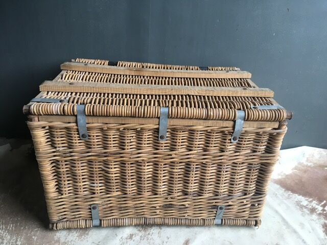 Wicker trunk 1930 Long 75cm