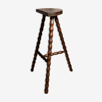 Tabouret haut tripode bois massif tourné vintage