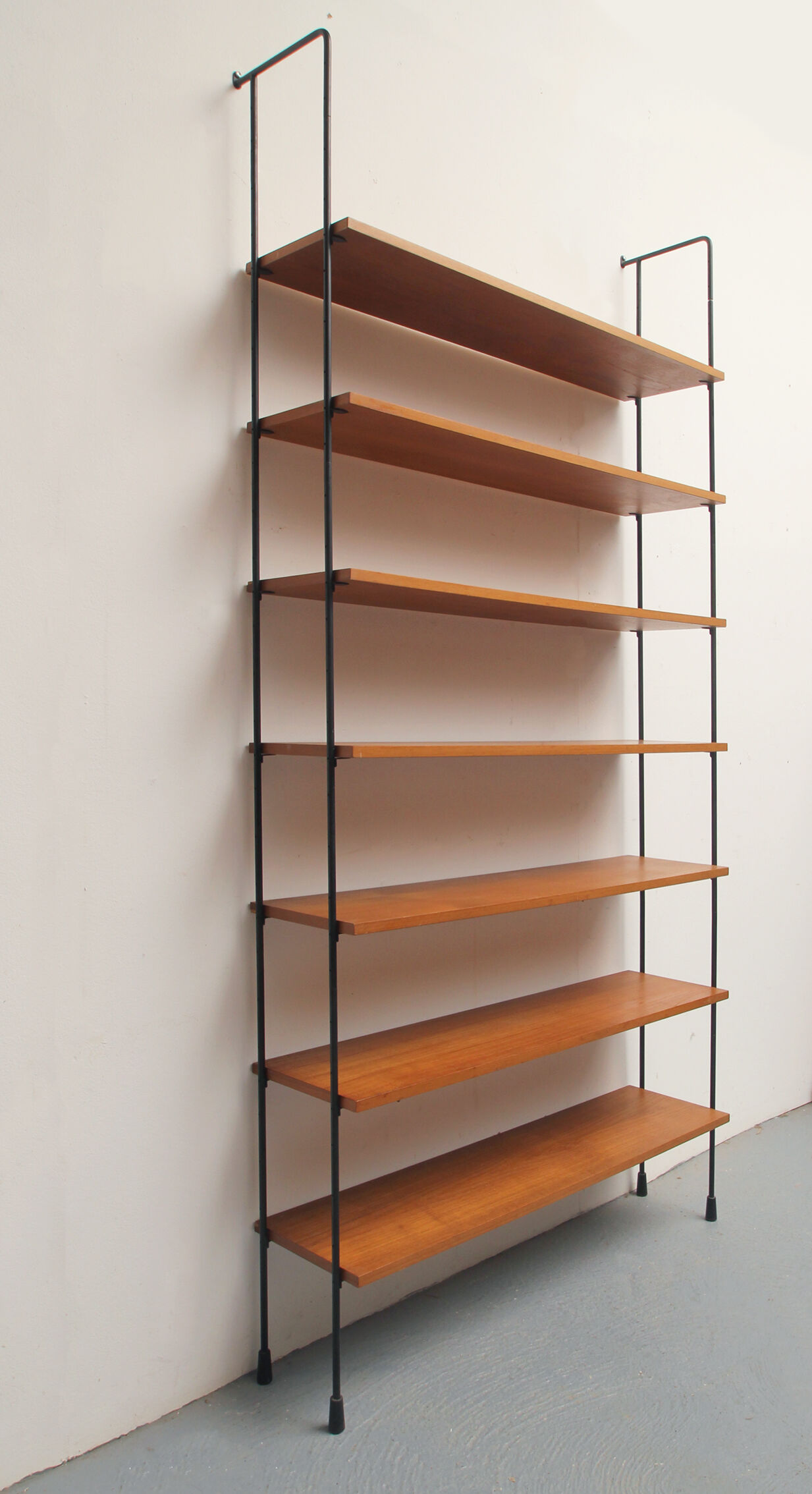 1960s wall unit in Teak OMNIA, Design Hilker