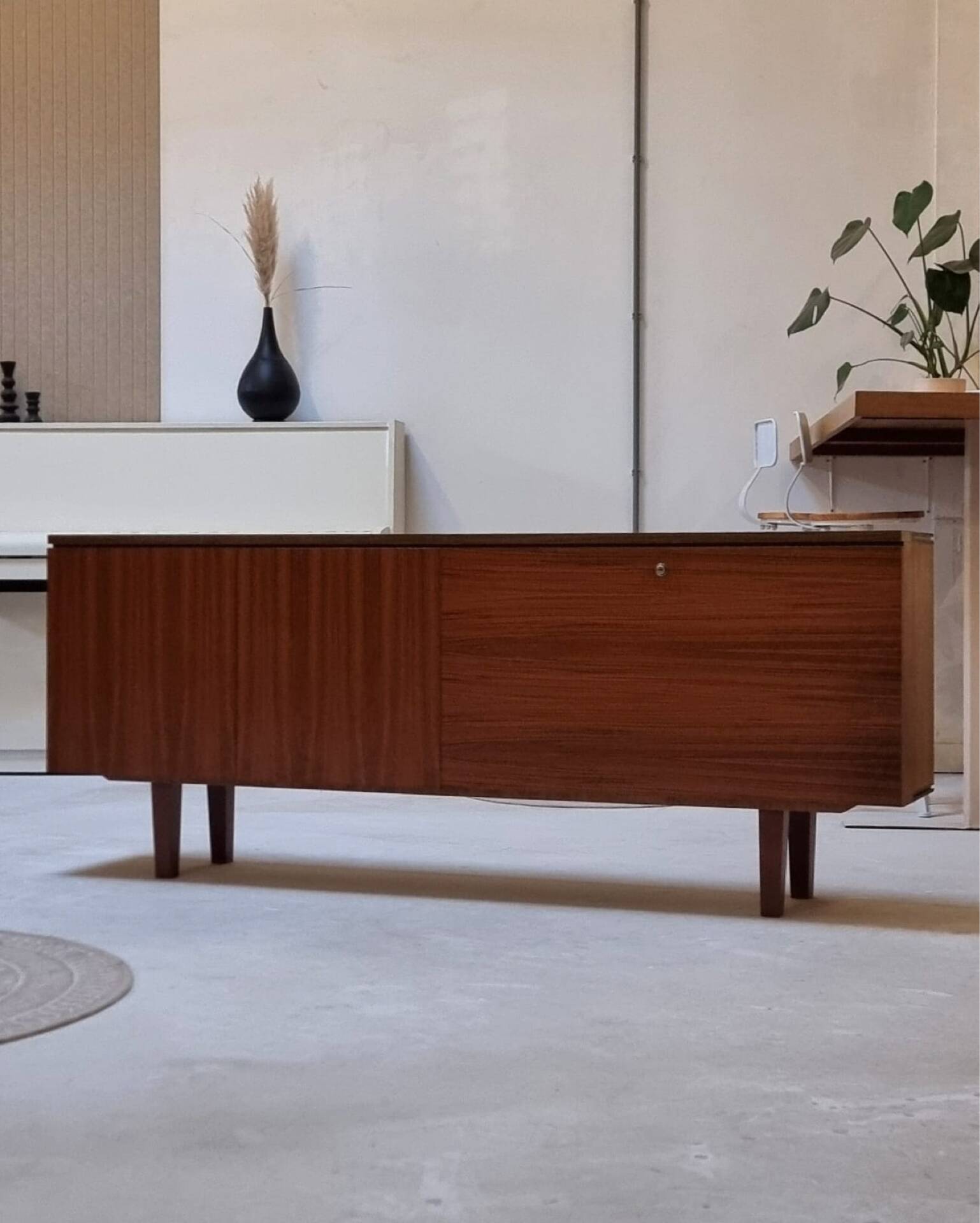 1970s buffet