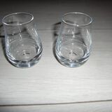 2 small digestive glasses