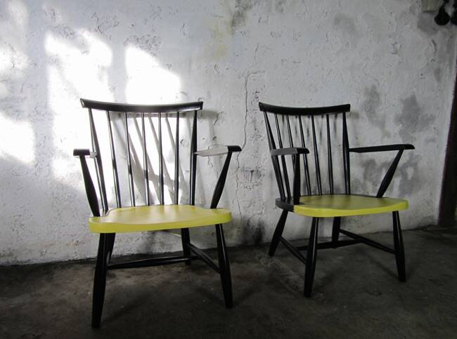 Set of 2 spindle back armchairs, Tapiovaara , Yngve Ekstrom style