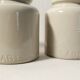 Pot à moutarde vintage LAB-Lagny en grès vernissé beige (x2)