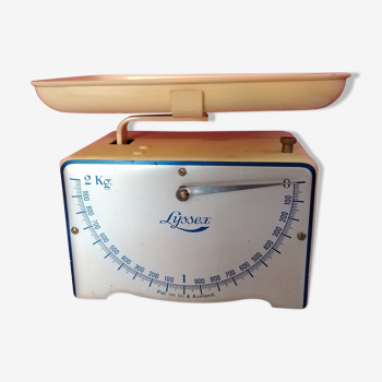 Balance de cuisine vintage marque Lissex portée 2 kilos