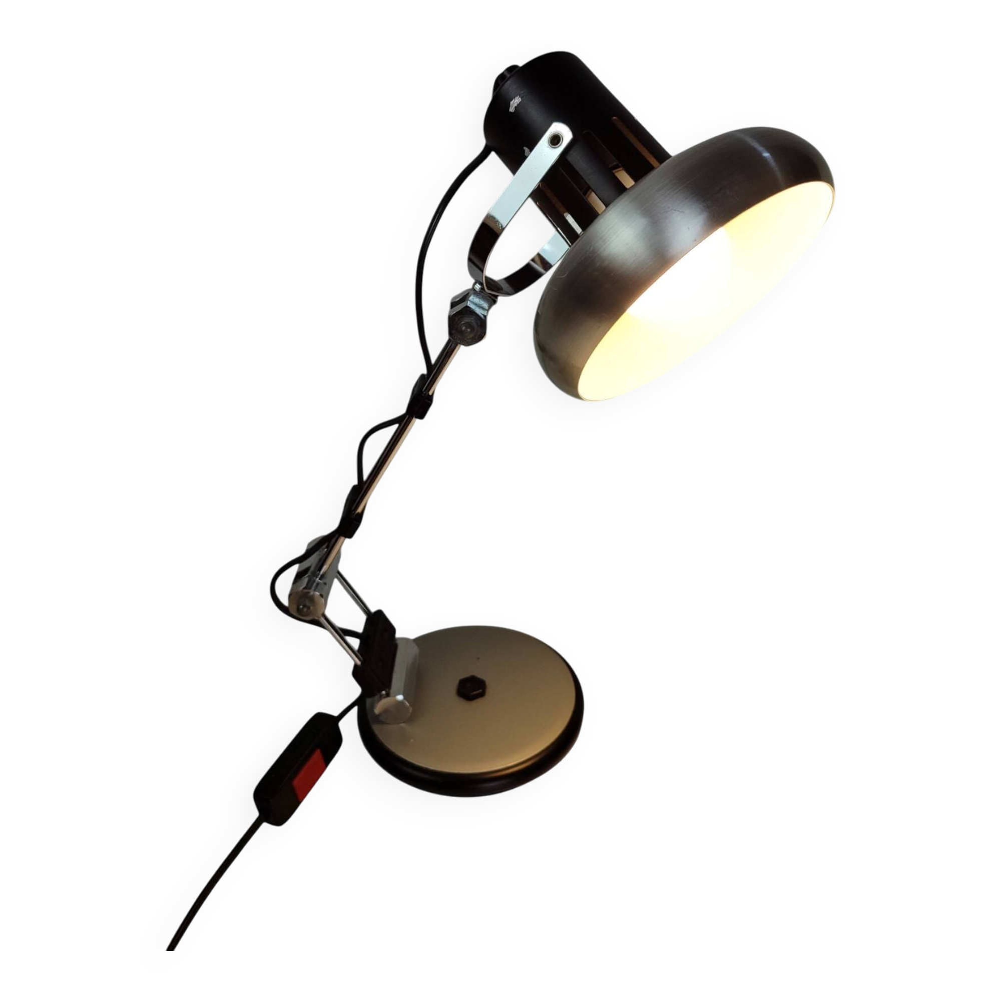Modernist articulated desk lamp