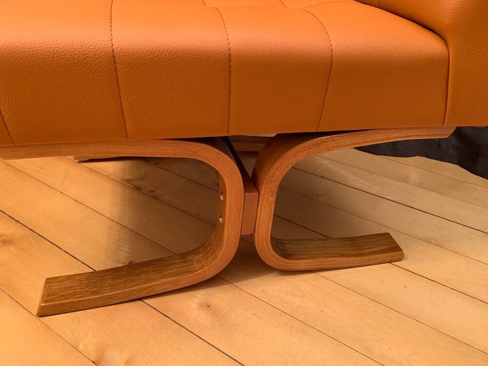Set of Czechoslovakian armchairs by Ludvik Volak for Drevopodnik Holesov, 1960s