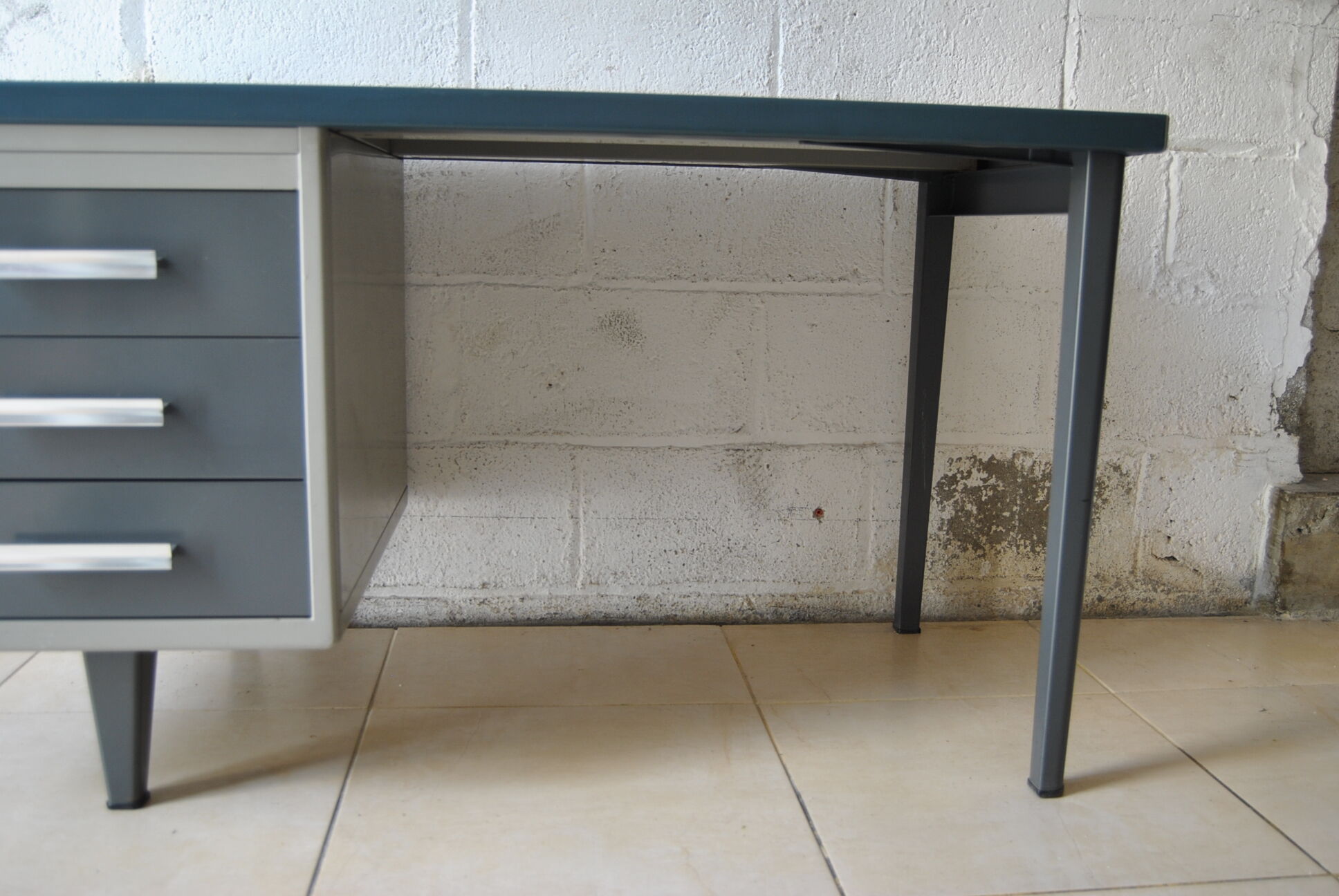 Grey/blue metal desk Gispen 60s