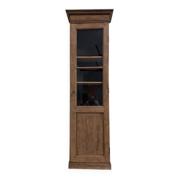 High glass-fronted oak cabinet (renovated)