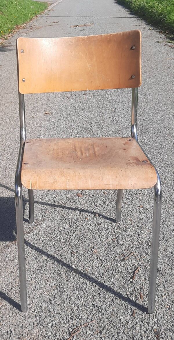 Chaise  vintage en tube et bois