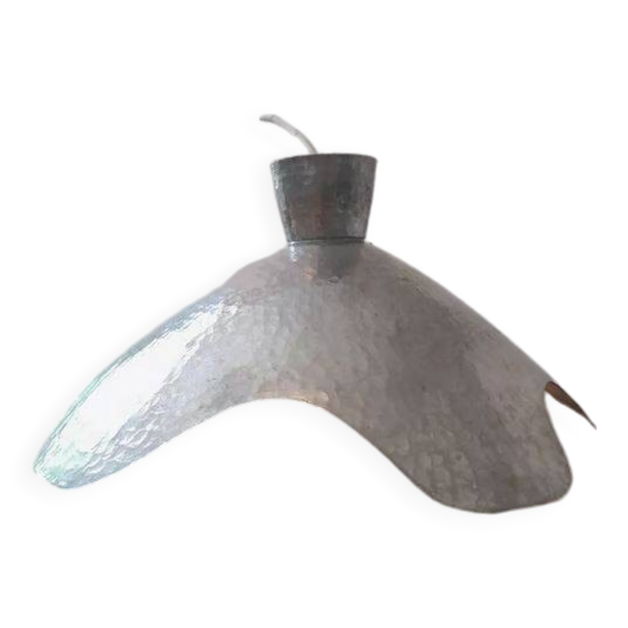 Hammered sheet metal suspension