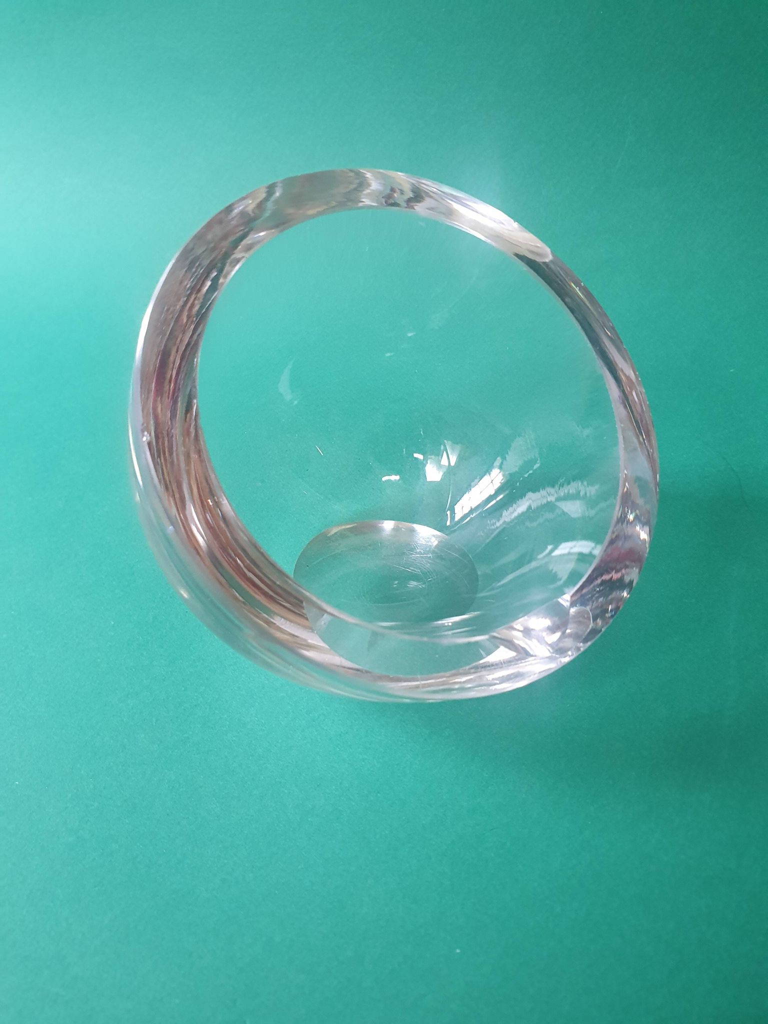 Cendrier demi-sphère en verre ancien vintage
