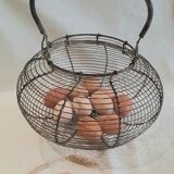 Vintage salad basket