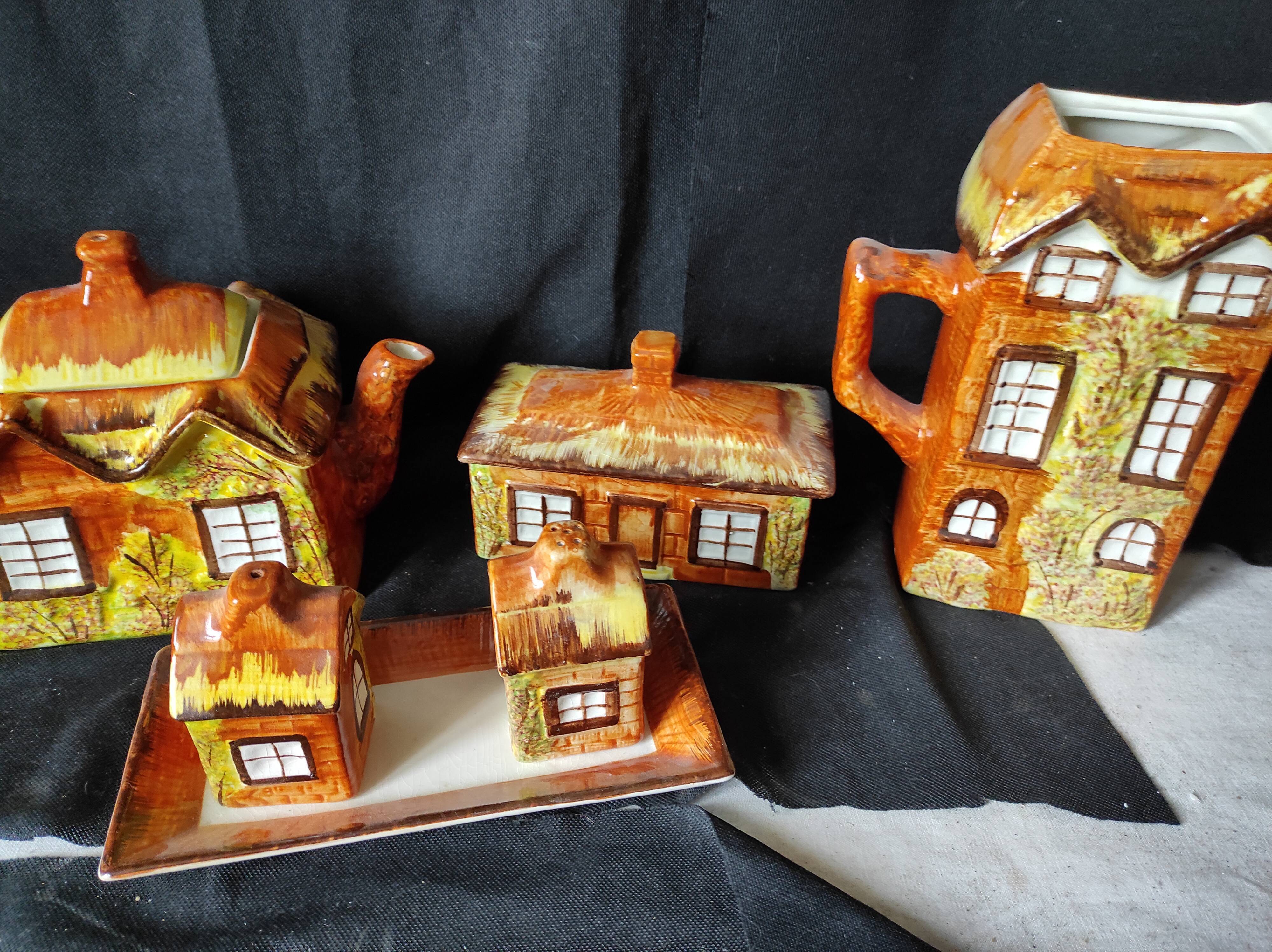 Porcelain england tea set