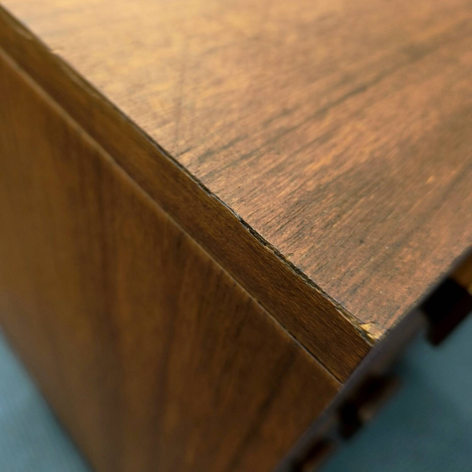 Commode moderniste circa 1960