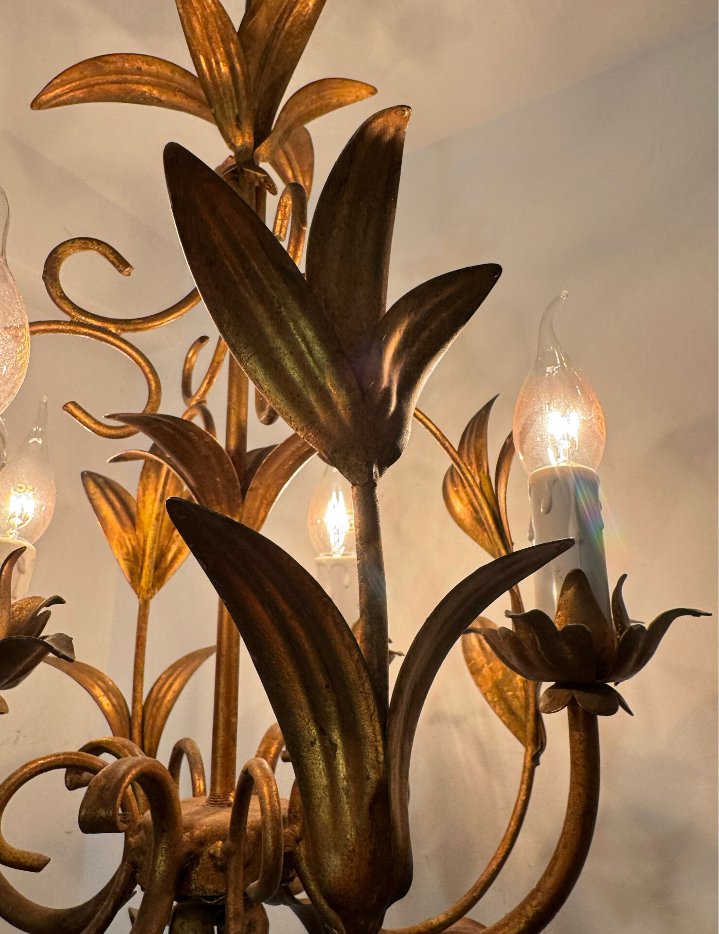 Golden palm leaf lustre 1970s