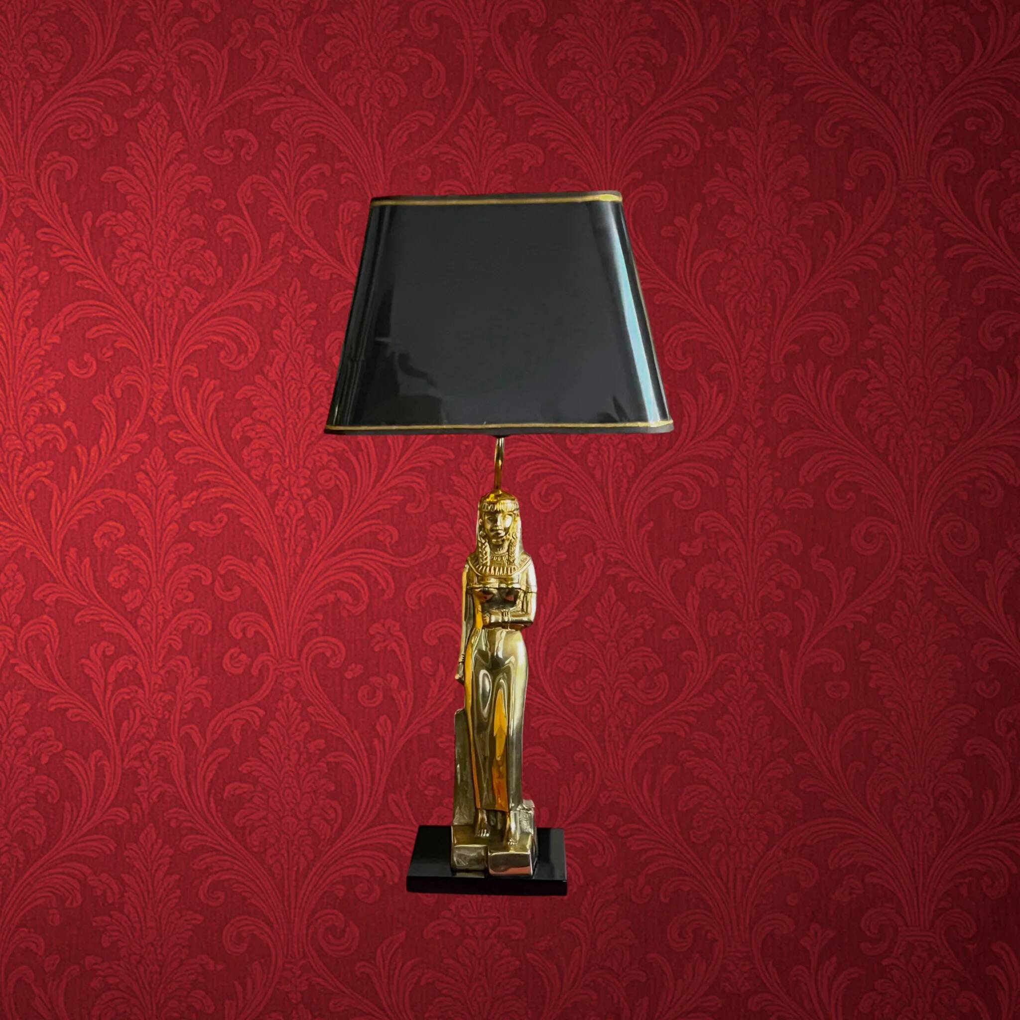 Massive table lamp of Egyptian woman in gilded metal – 1970s-1980s