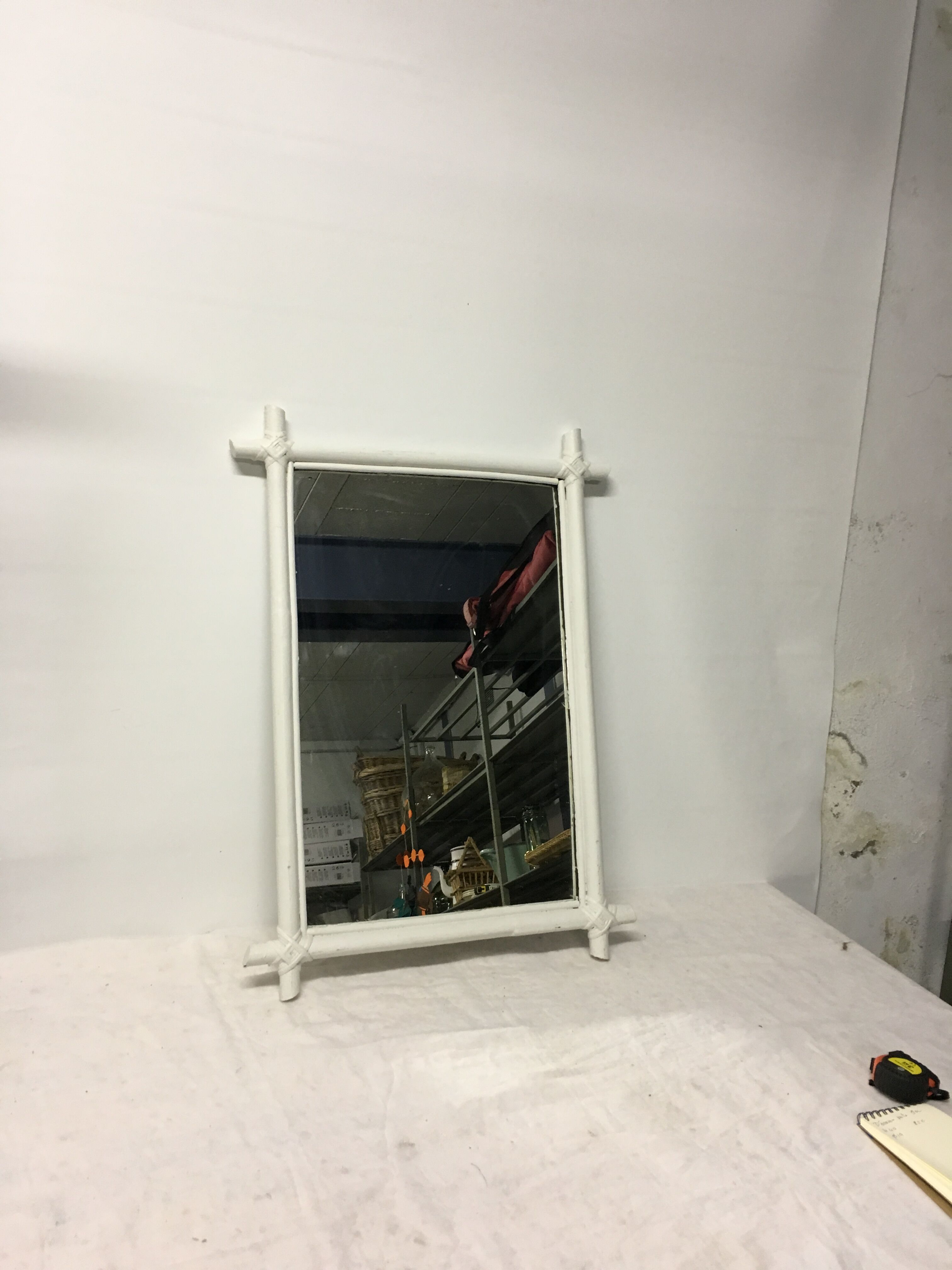Miroir en bambou blanc