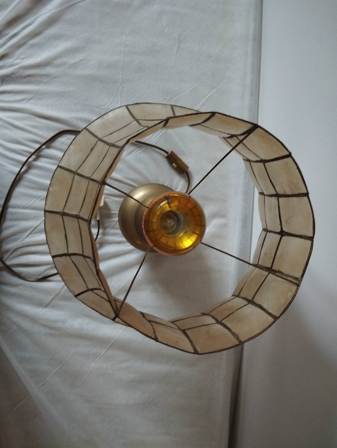 Mother-of-pearl brass pagoda lamp