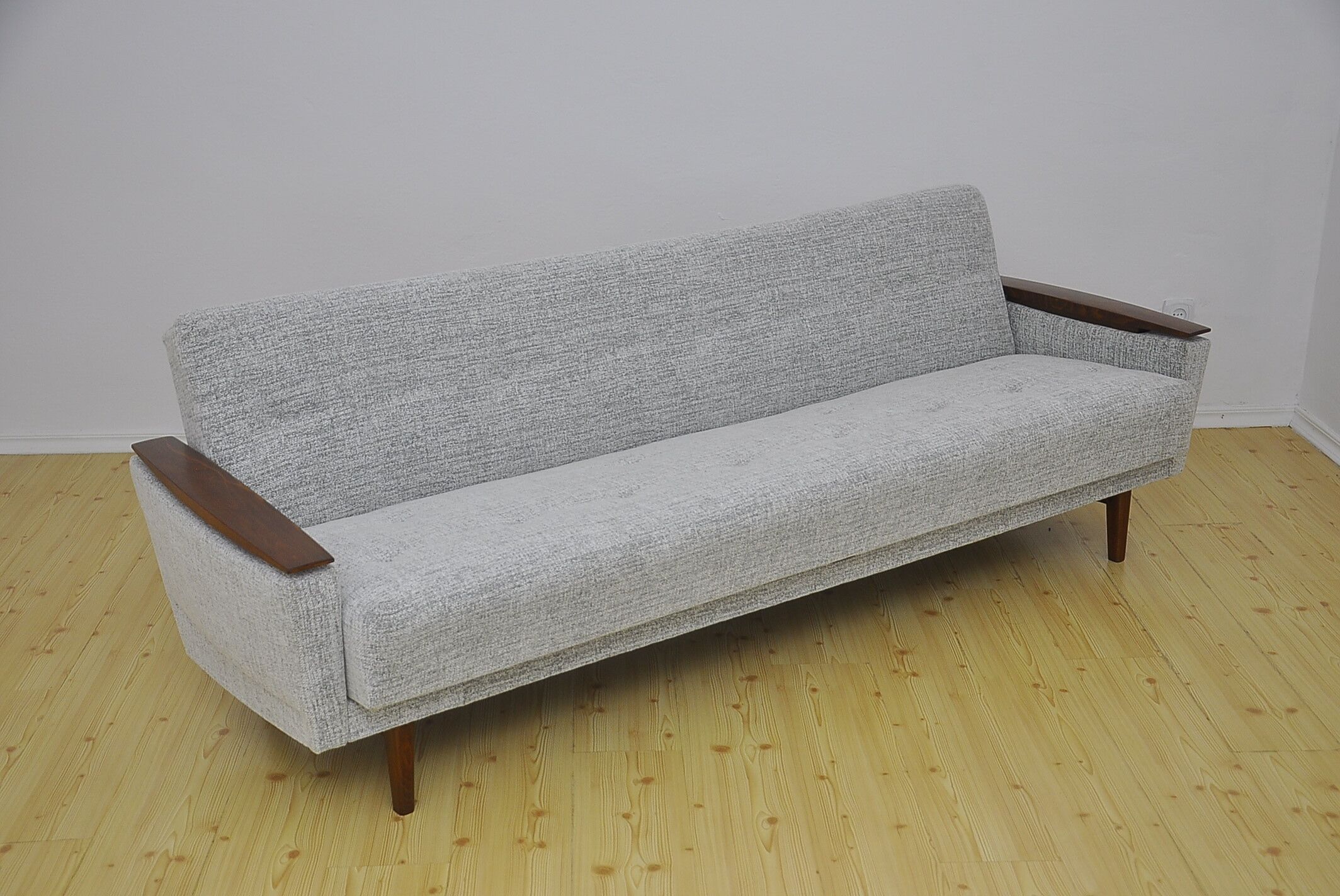 Mid-century Scandinavian sofa bed, 1960s