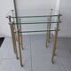 Tables gigognes en laiton et verre