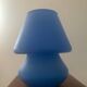 Lampe champignon vintage en verre bleu