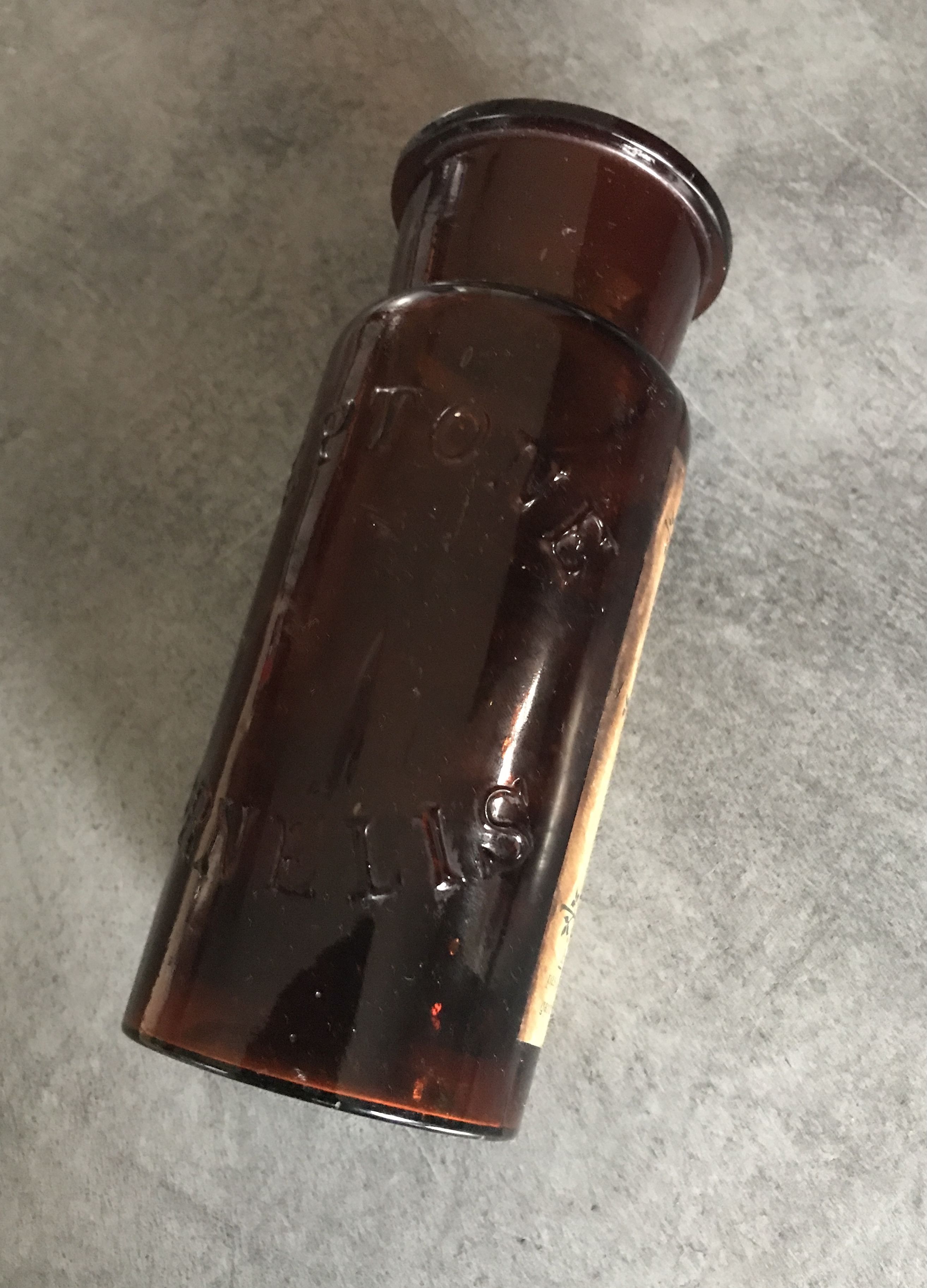 Jar old pot of pharmacy of hospitals in brown glass "peptone cornelis"