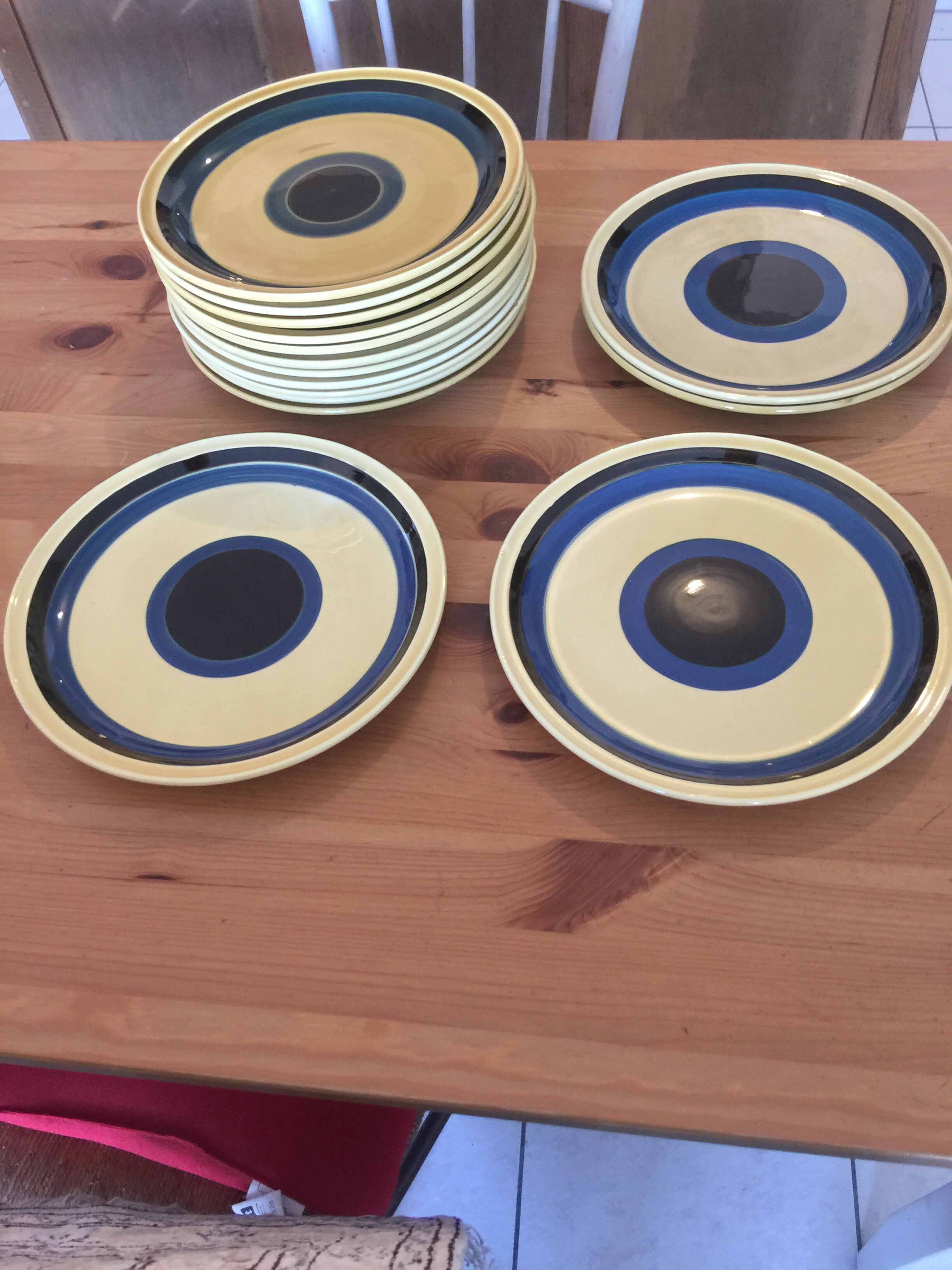 Vintage Djerba Gien plates