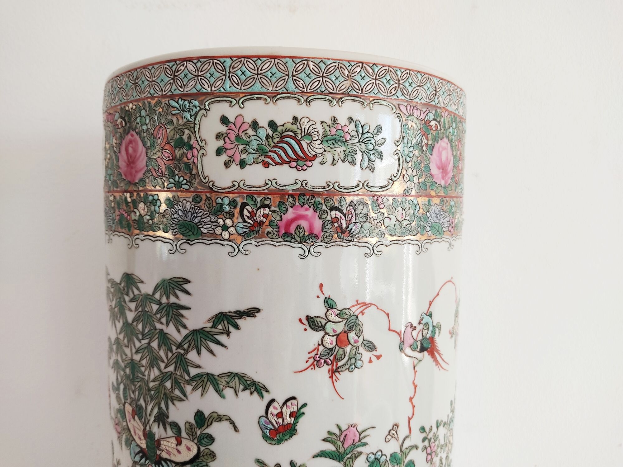 Vase rouleau de 47 cm en porcelaine de Canton Chine