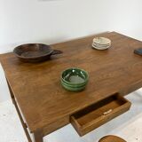 Two-sided oak work table, with 4 drawers