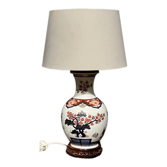 Lamp in porcelain, hand painted