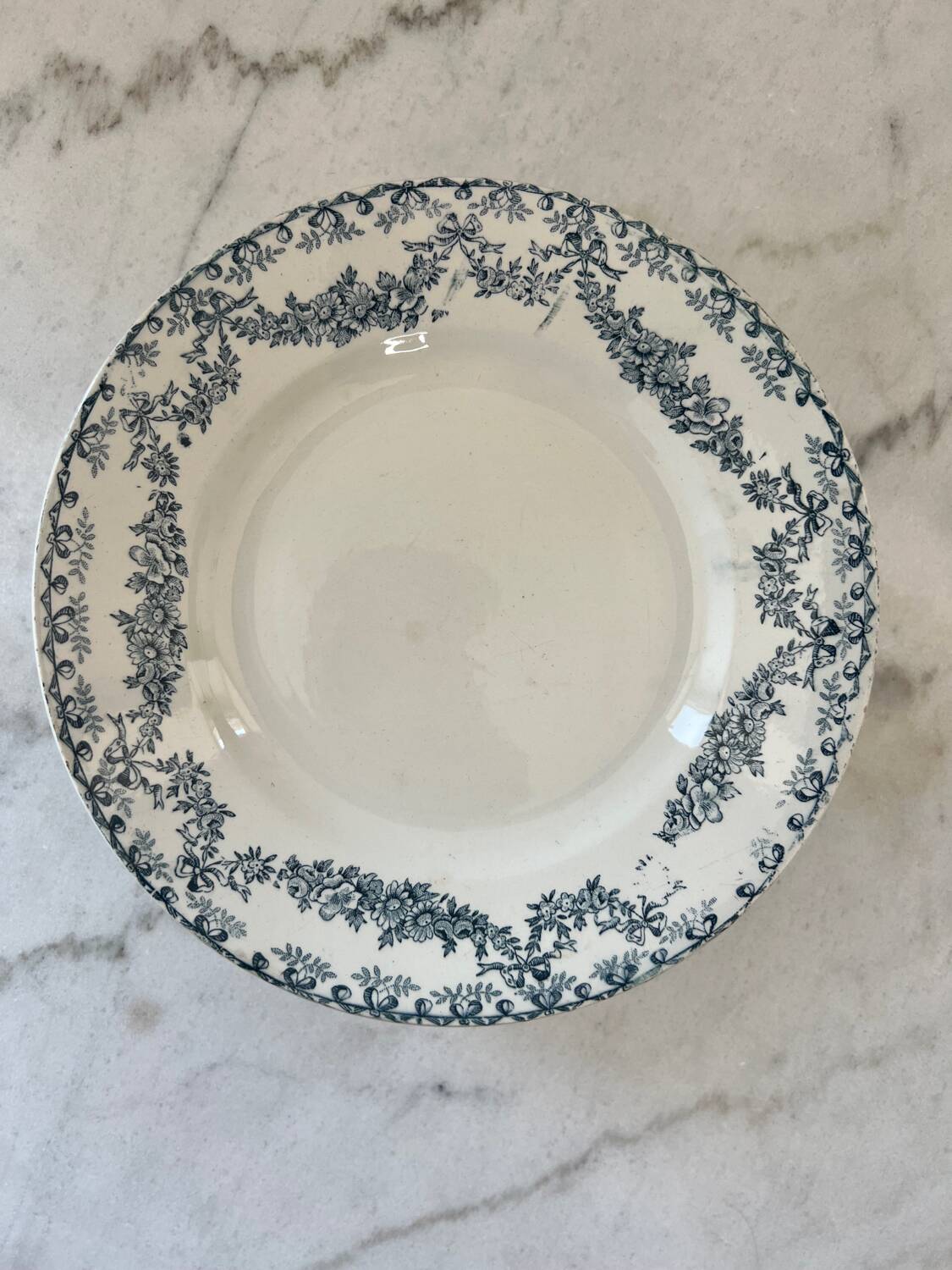 Set of 9 Longwy Earthenware Dinner Plates - Marie-Thérèse Model