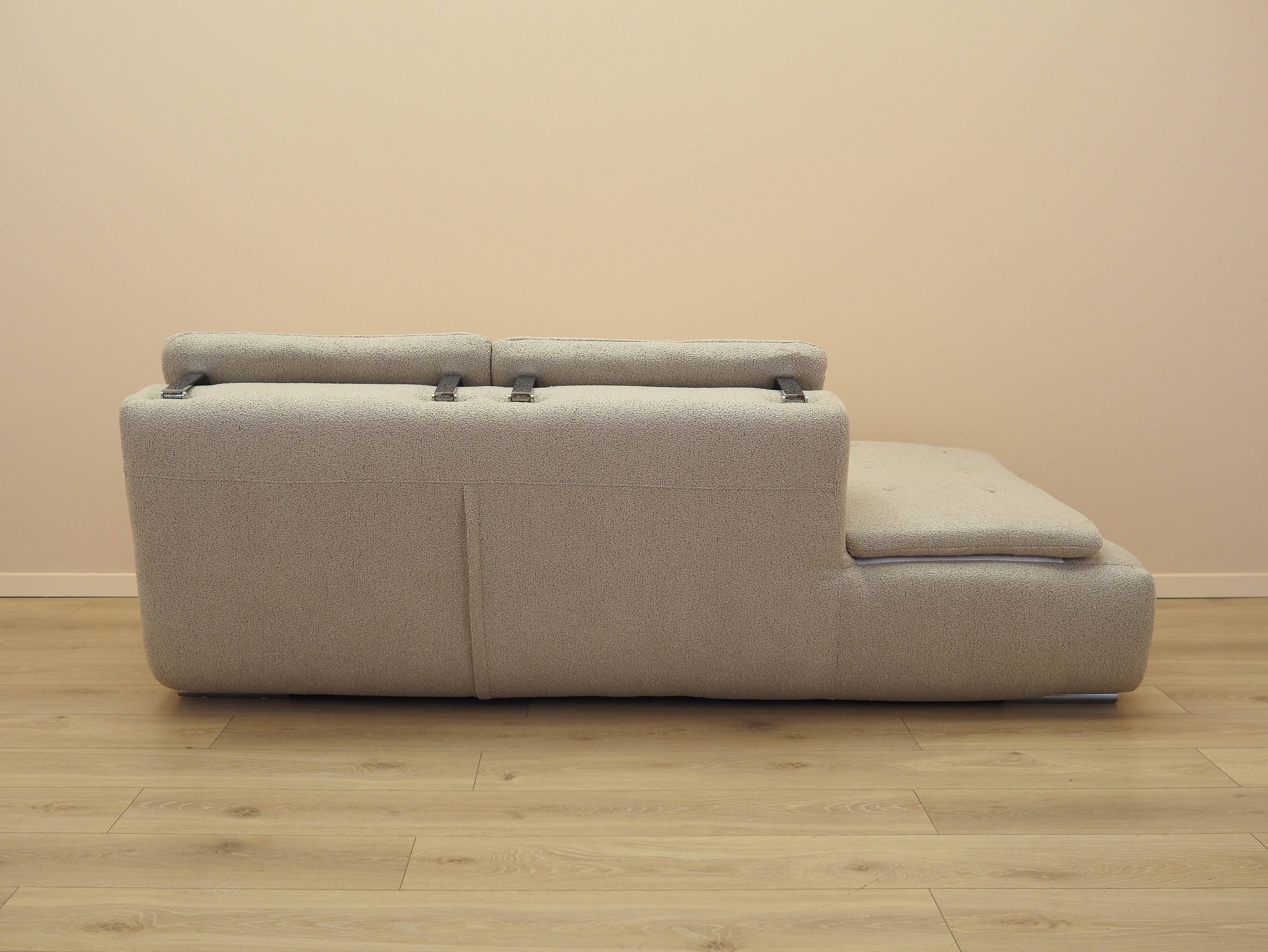 Beige sofa, Italian design, 1980s, made in Italy