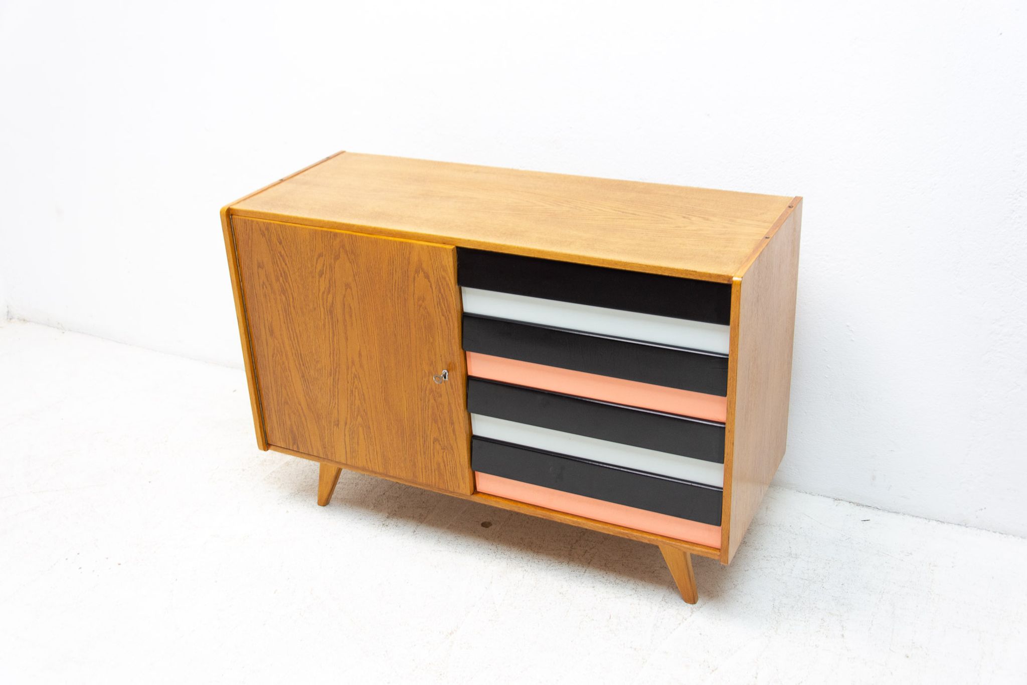 Buffet U-458 by Jiri Jiroutek, Czechoslovakia, 1960´s