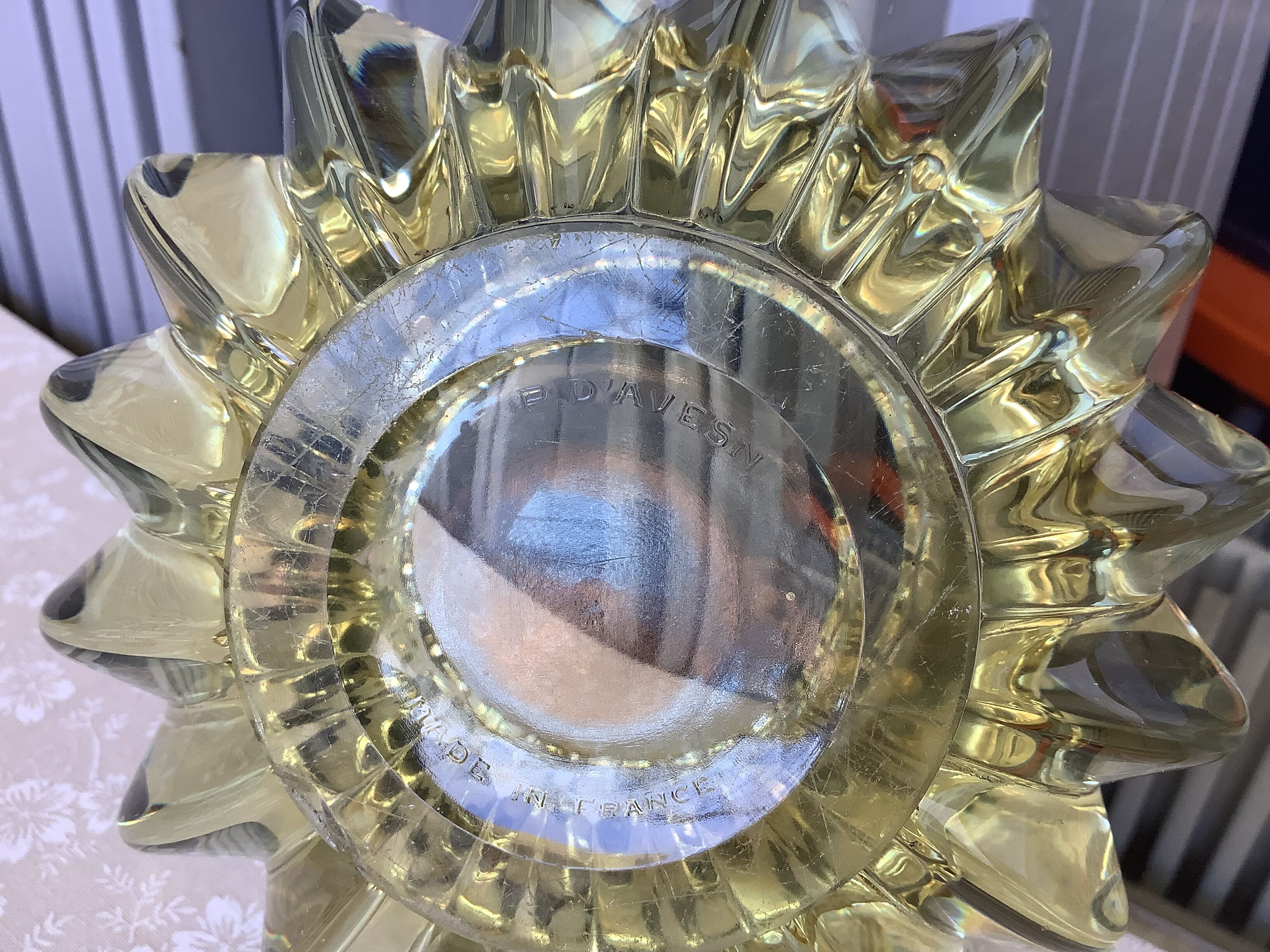 Art Deco ashtray in crystal Pierre d'Avesn France Lorraine