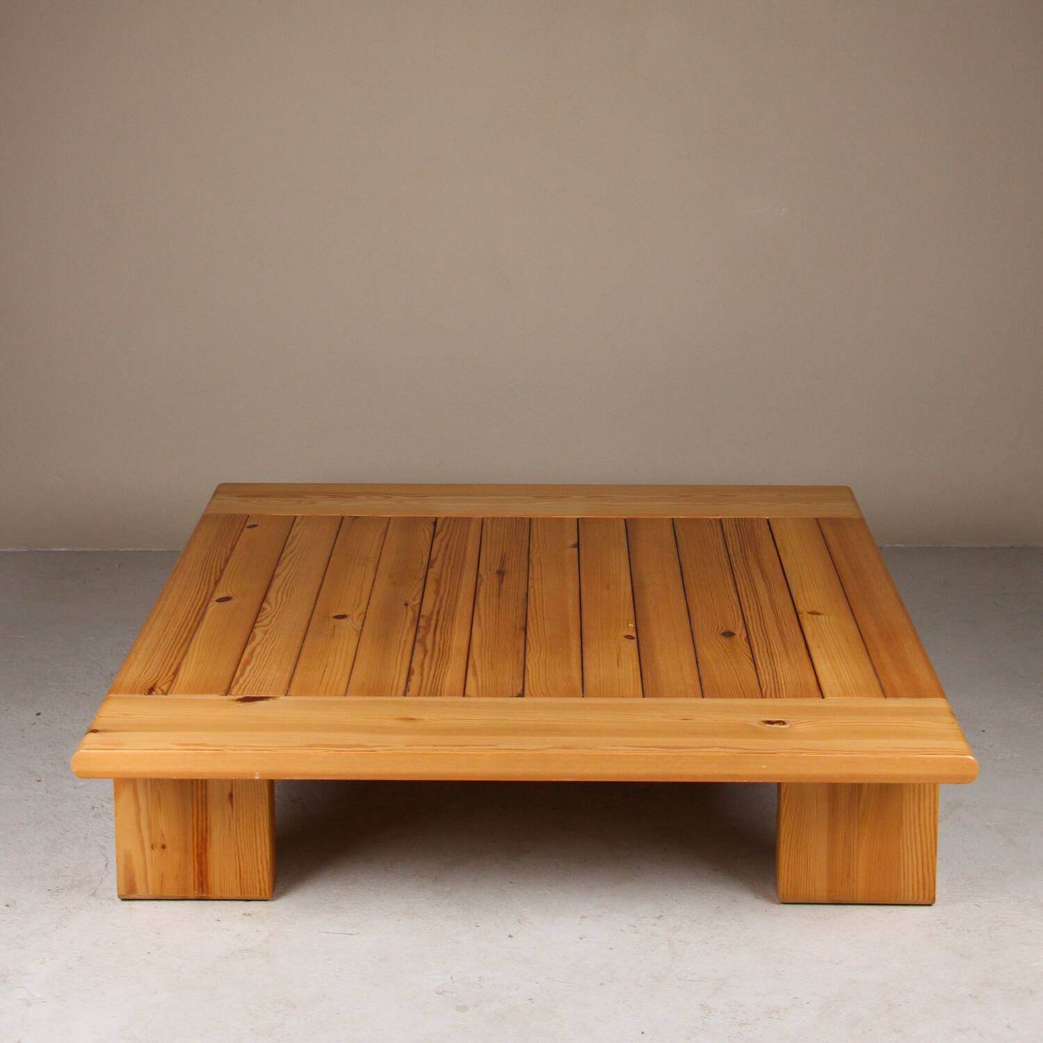 Japanese-style coffee table