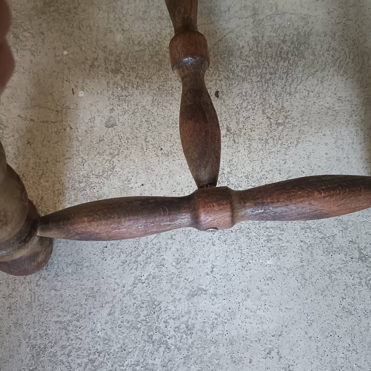 Tripod stool
