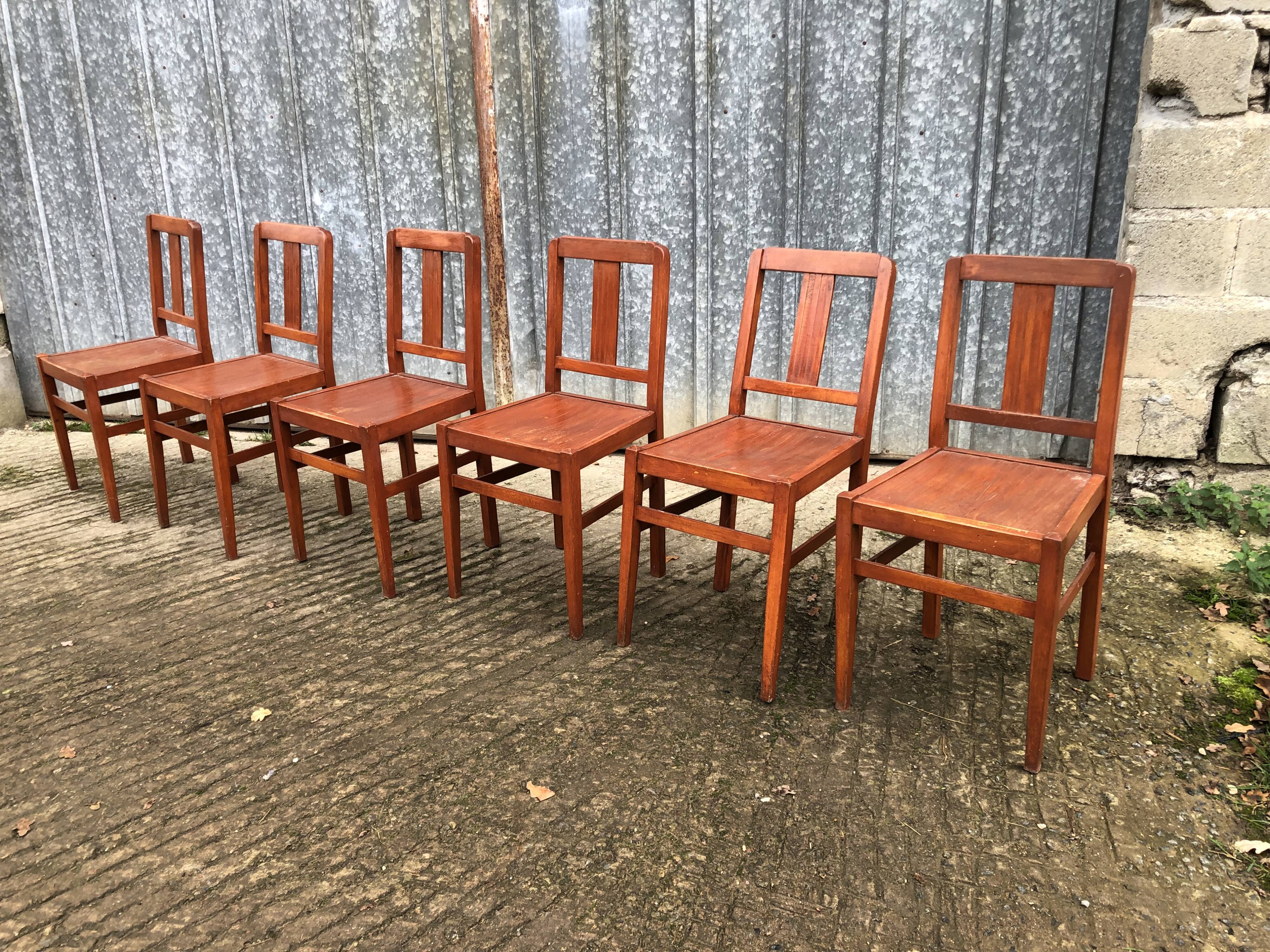 6 René Gabriel chairs from the reconstruction period in beech and plywood.