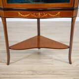 Late-19th Century English Corner Cabinet in Brown, 1890s