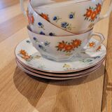 3 cups and saucers in fine porcelain