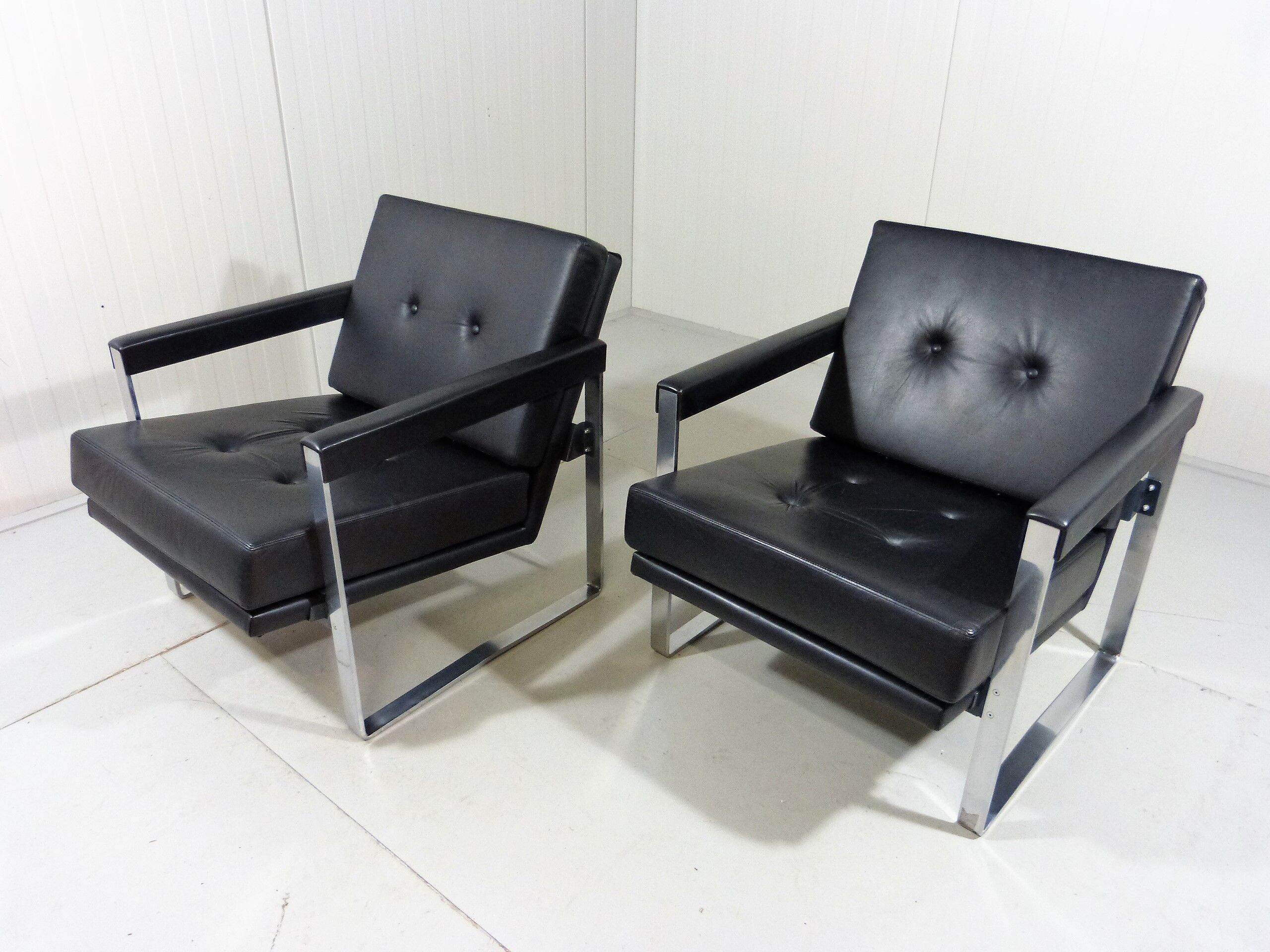 Hein Salomonson black leather lounge chairs 1968