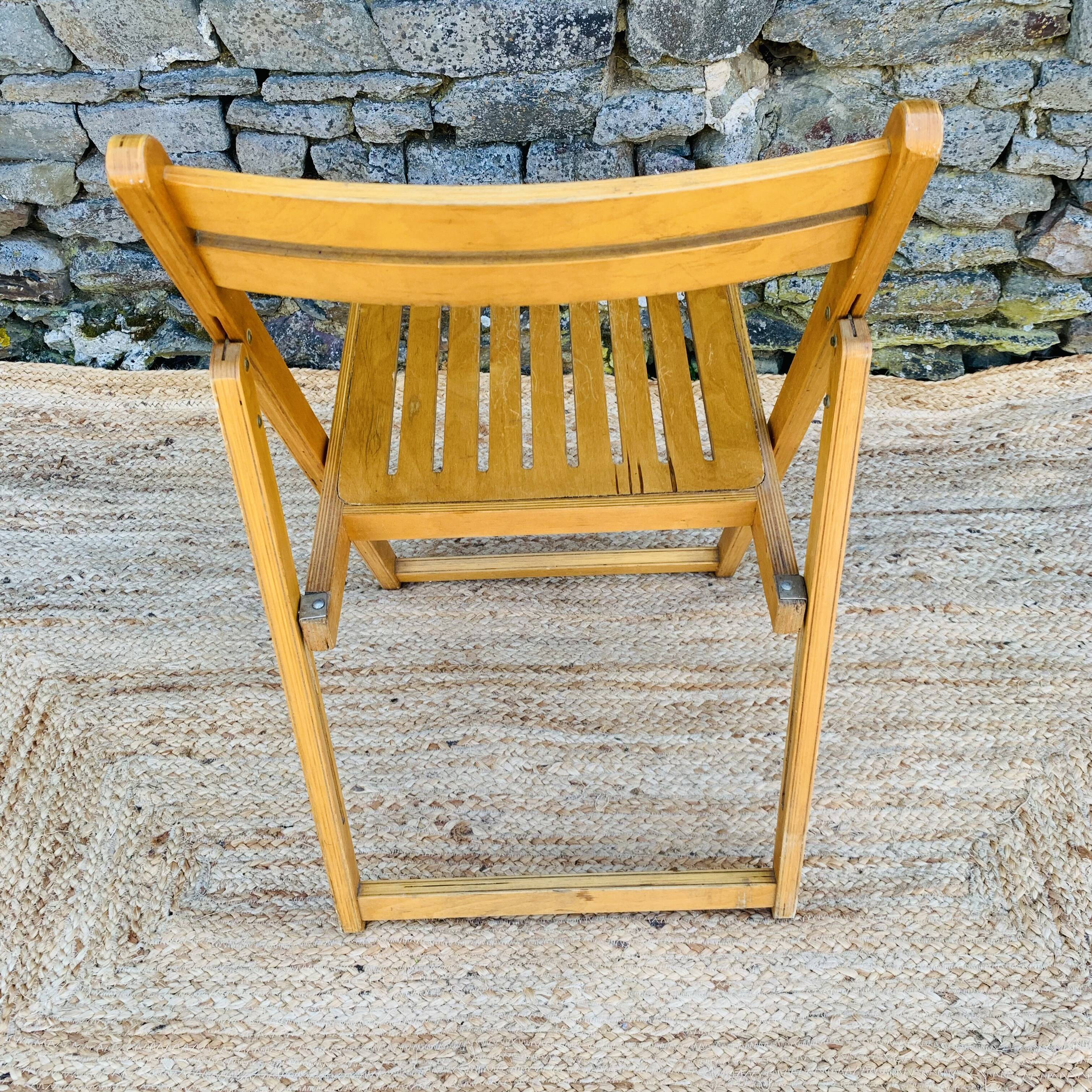 Vintage folding chair