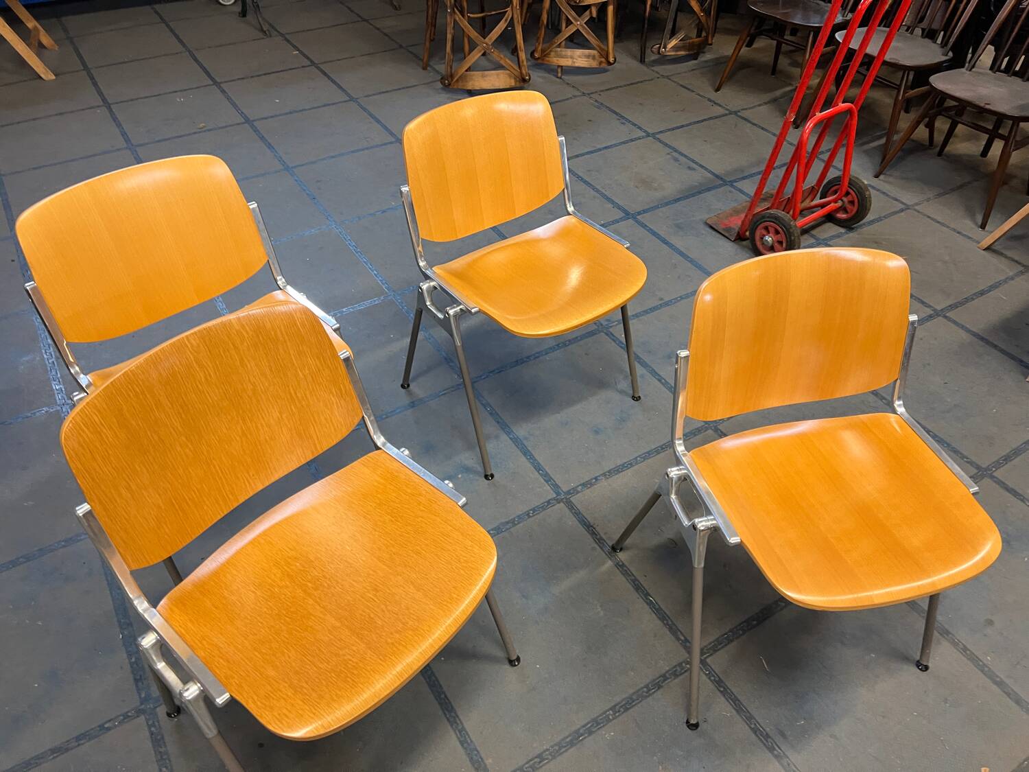 Set of 4 G. PIRRETTI chairs for CASTELLI