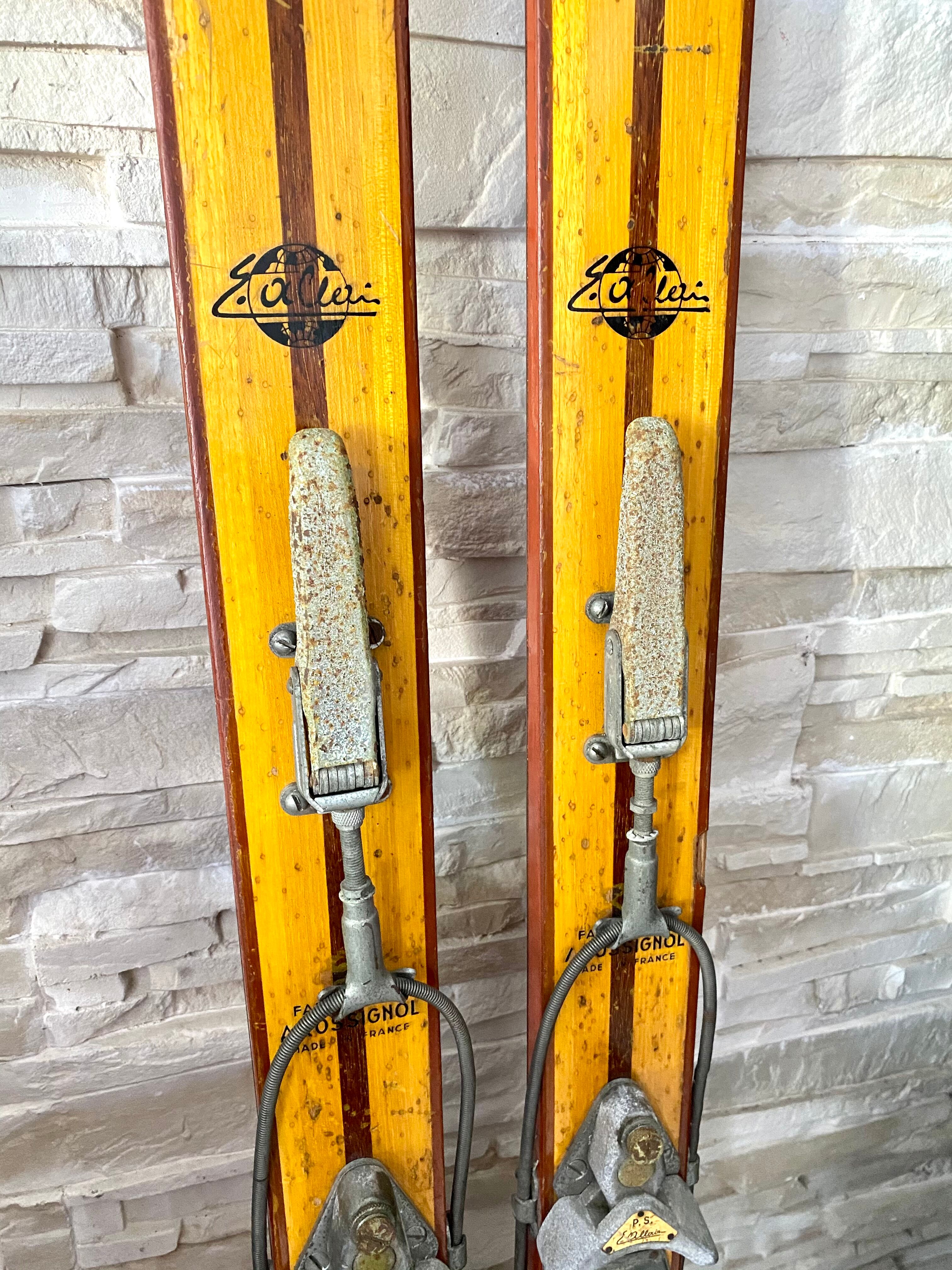 Vintage wooden Rossignol Hickory ski pair