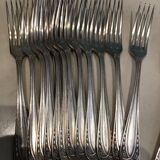 Set of 12 forks and 12 silver metal