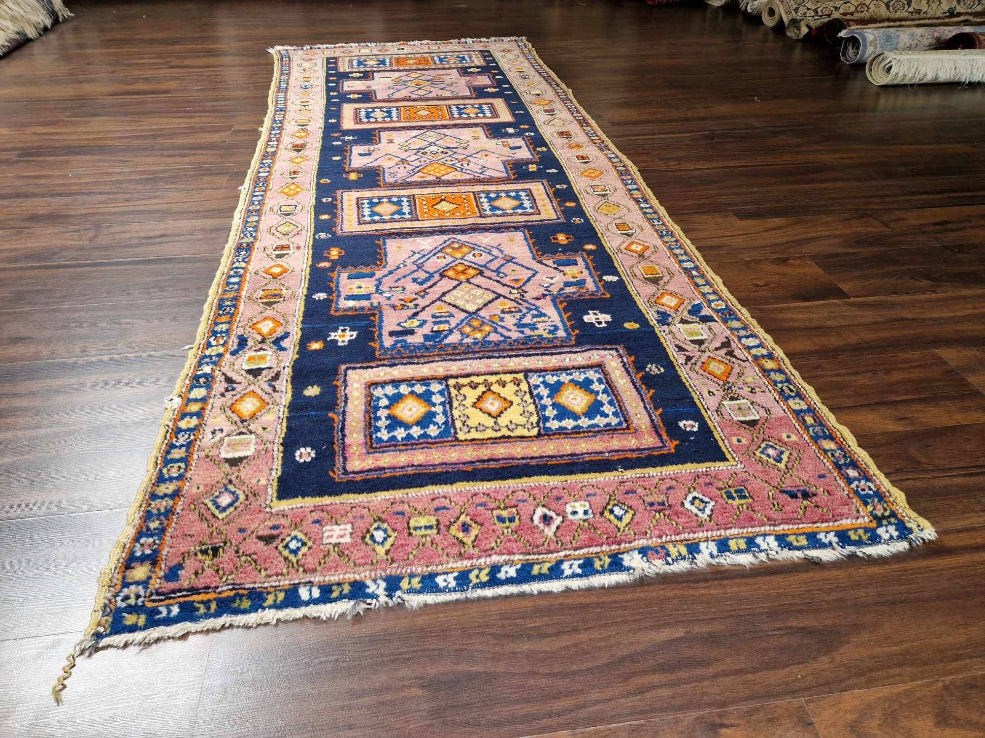 Antique Kalkaz carpet, 1920, wool on wool, 120/320 cm.