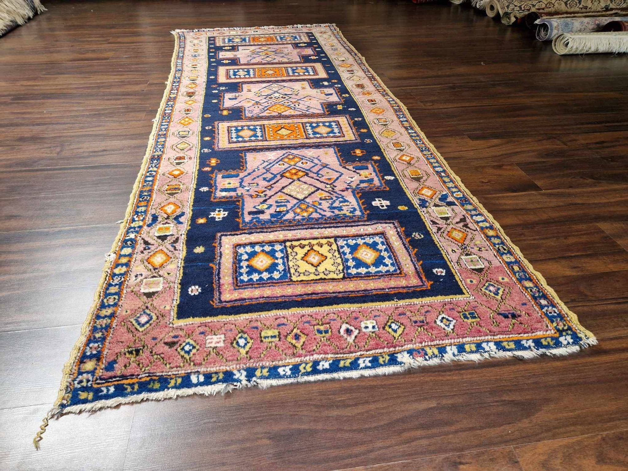 Antique Kalkaz carpet, 1920, wool on wool, 120/320 cm.